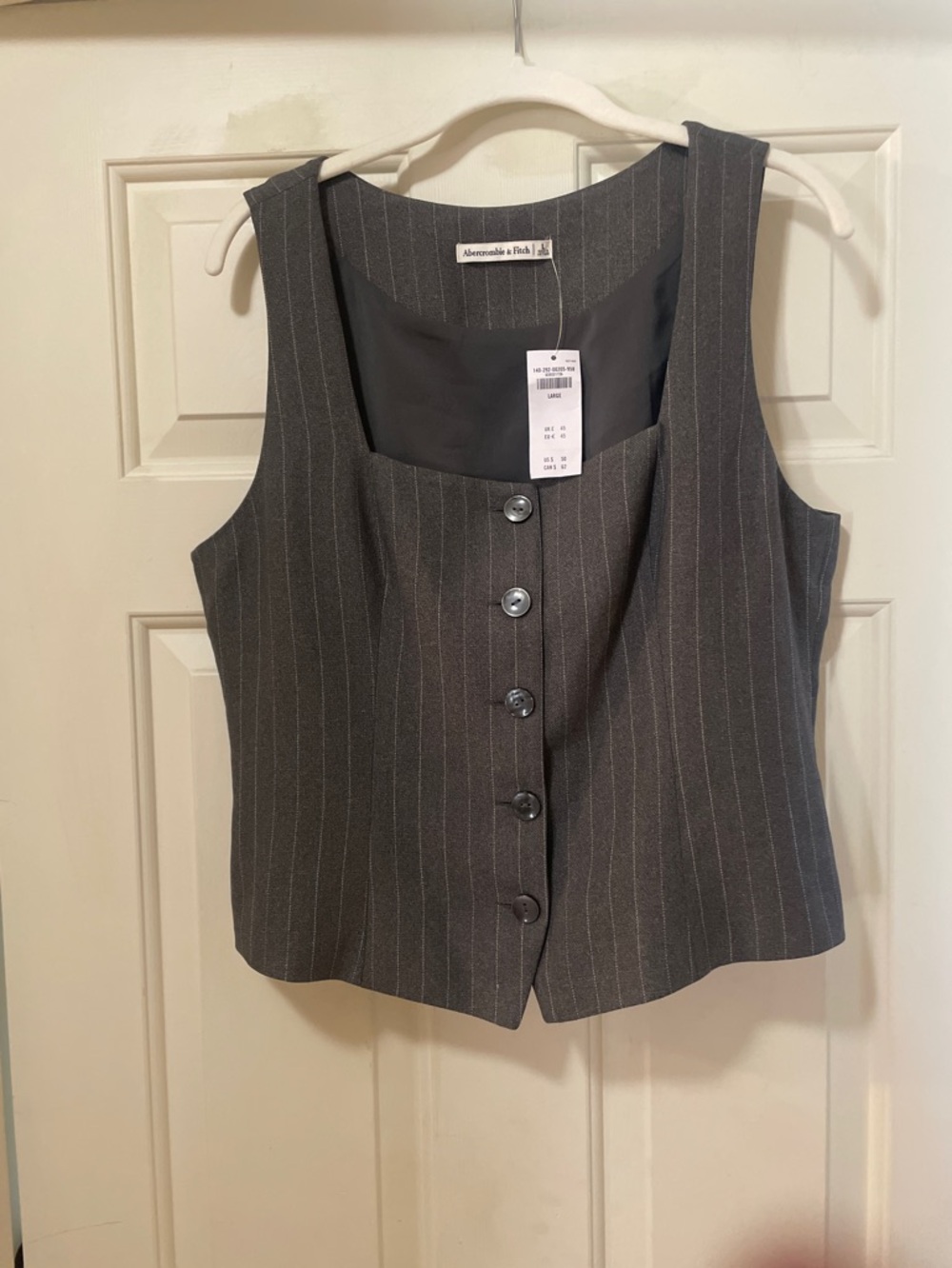 New with tags Abercrombie & Fitch vest grey and white striped size large